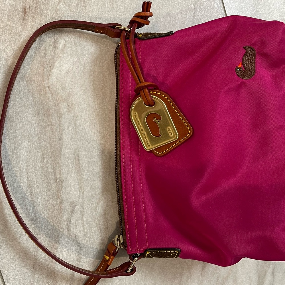 Dooney & Bourke hot pink mini bag - Picture 5 of 11